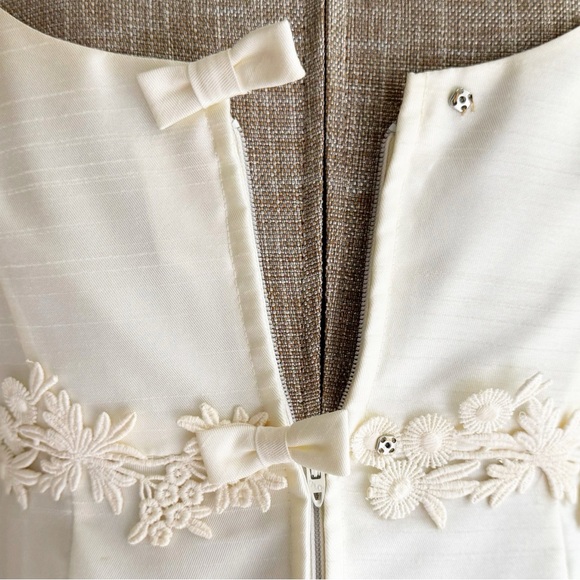 2 Piece Vintage Wedding Dress - Picture 12 of 17